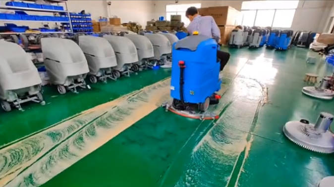 长宁2023年还在用人工的物业保洁不妨试试洗地机吧